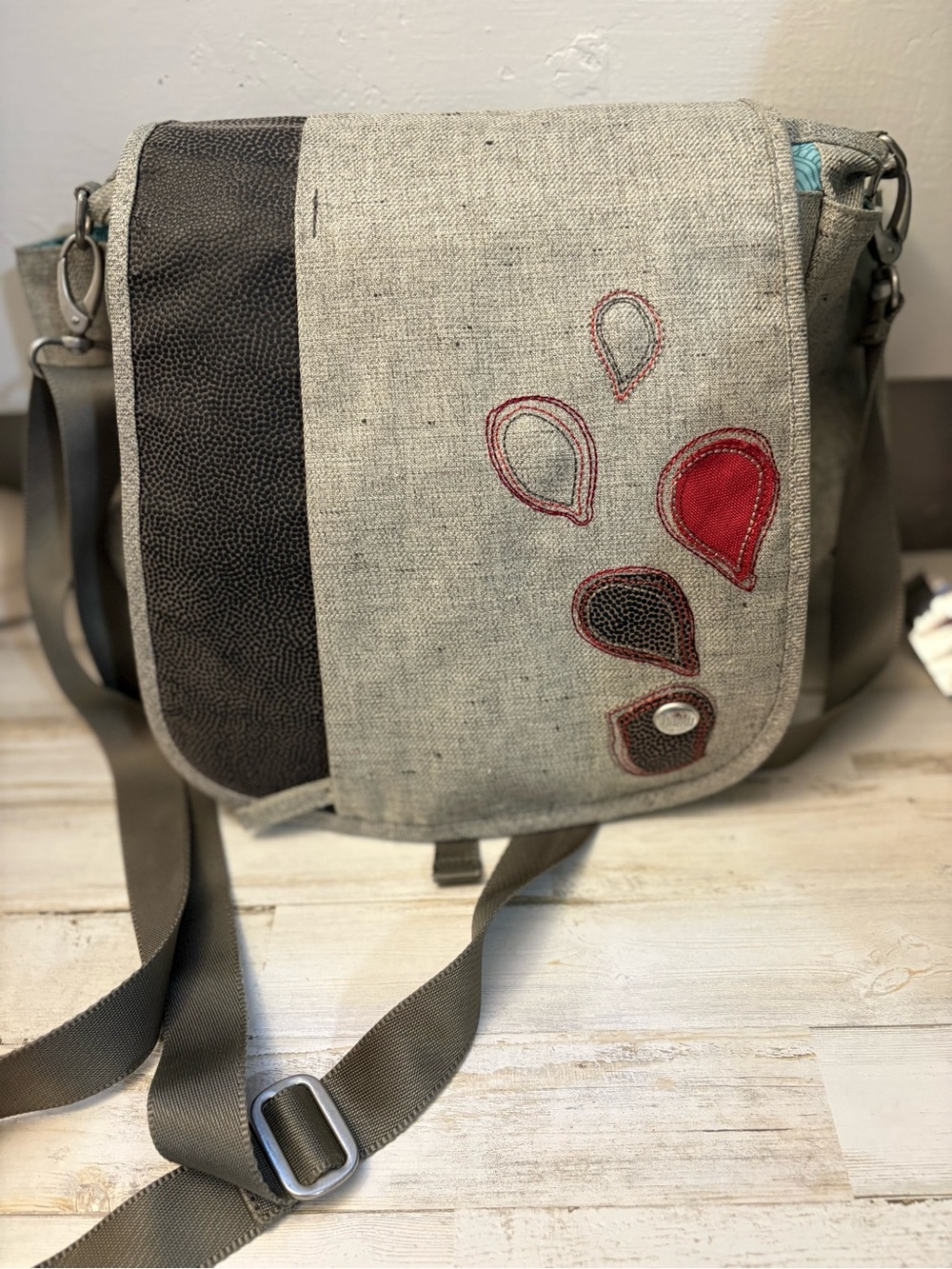 Haiku Gray Canvas Crossbody with Red and Black Appliqués